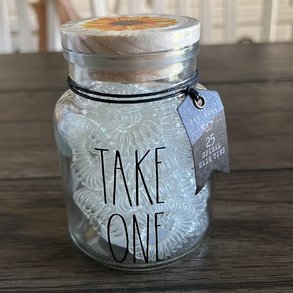 RAE DUNN TAKE-ONE